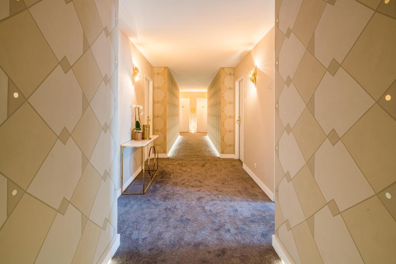 Hafenhotel Pommernyacht Ueckermünde エクステリア 写真