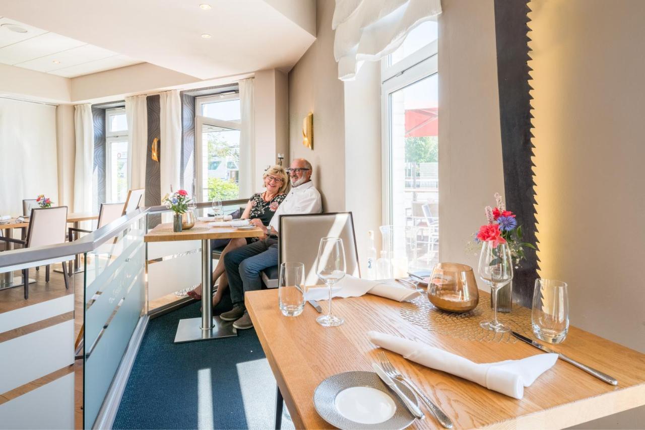 Hafenhotel Pommernyacht Ueckermünde エクステリア 写真