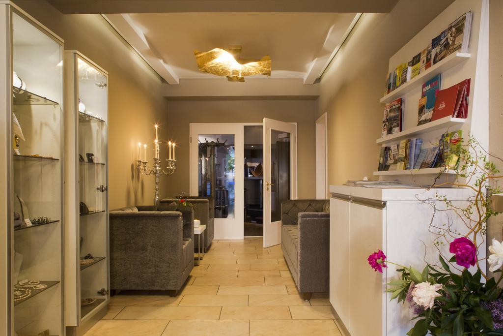 Hafenhotel Pommernyacht Ueckermünde エクステリア 写真